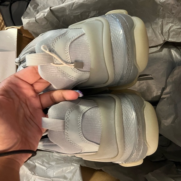 Balenciaga Track Sneakers - Size 41 - Picture 2 of 7